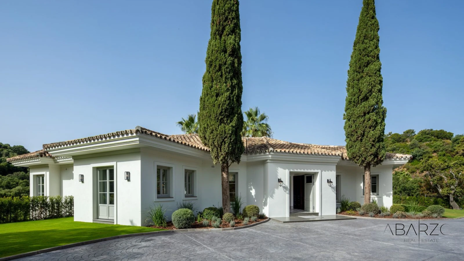Luxurious Villa with Mountain Views and Private Pool in La Zagaleta — interior, La Zagaleta, Benahavís (13 of 45)