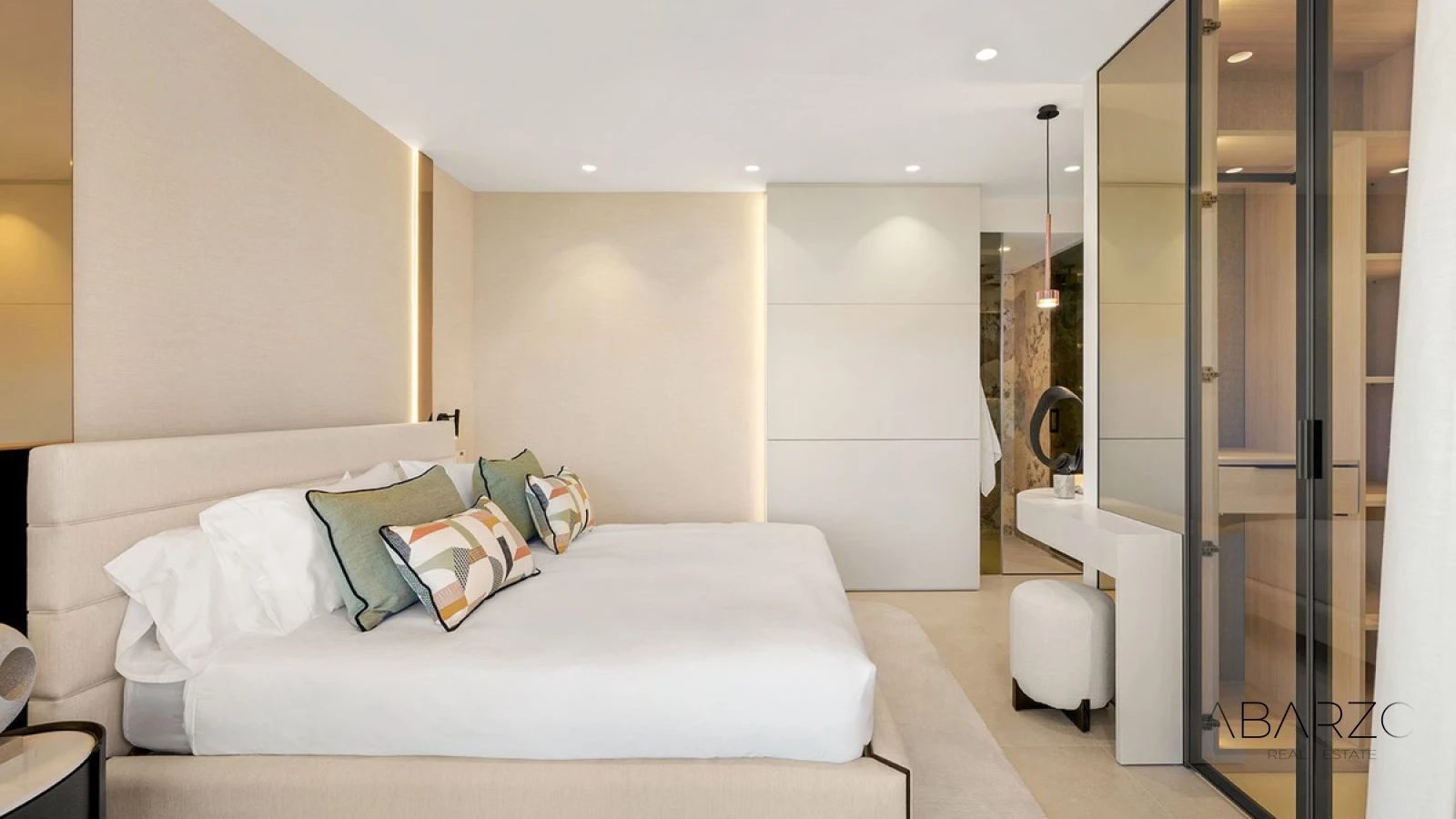 Frontline Beach Corner Apartment with Sea Views in Cabo Bermejo, Estepona — interior, New Golden Mile, Estepona (10 of 19)