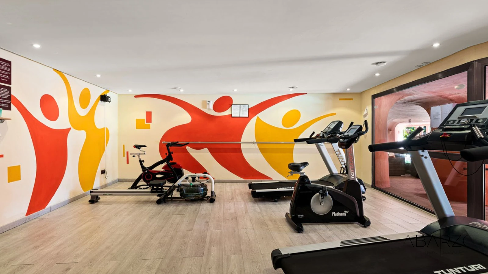 Frontline Beach Corner Apartment with Sea Views in Cabo Bermejo, Estepona — interior, New Golden Mile, Estepona (15 of 19)
