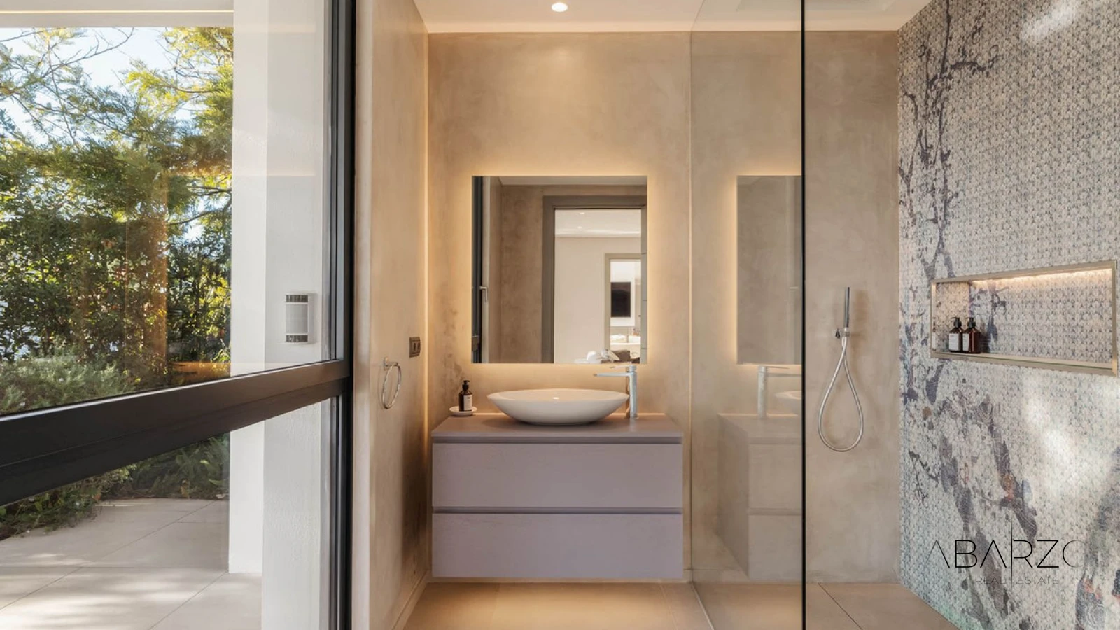 Luxury 5-Bedroom Villa with Panoramic Sea Views in El Madroñal, Benahavís — interior, El Madroñal, Benahavís (17 of 49)
