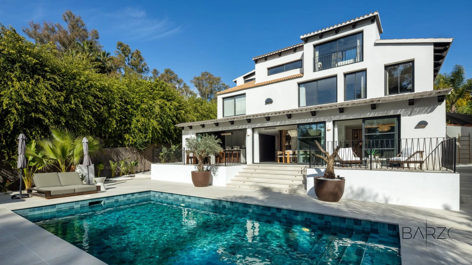 Modern Villa with Pool and Jacuzzi in Las Brisas Golf, Nueva Andalucía — interior, Nueva Andalucía, Marbella (30 of 37)