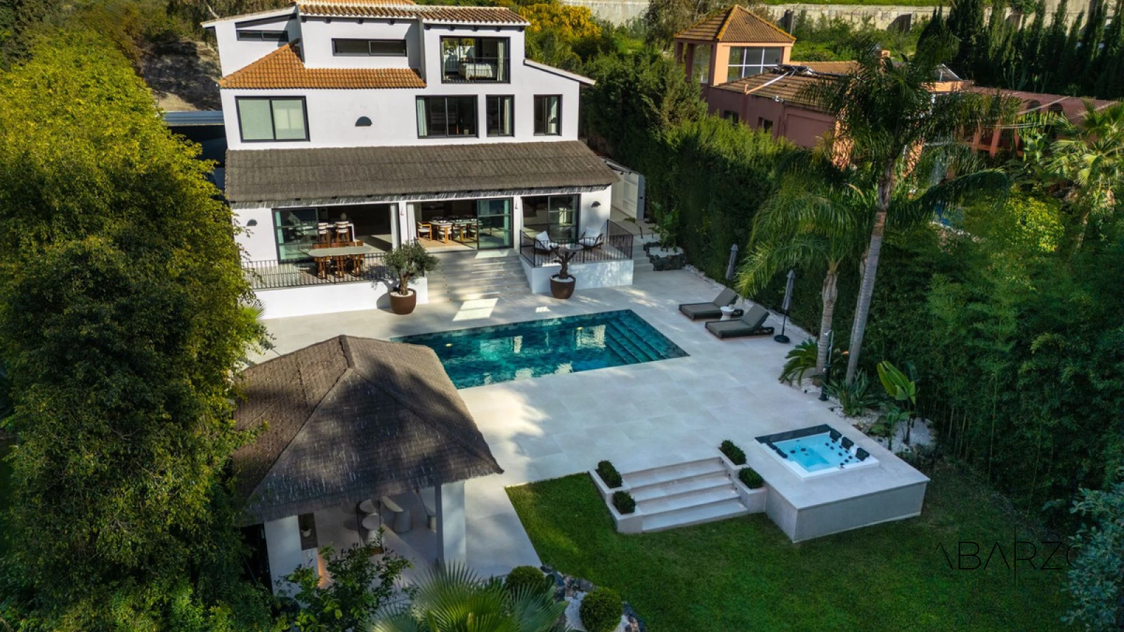 Modern Villa with Pool and Jacuzzi in Las Brisas Golf, Nueva Andalucía — interior, Nueva Andalucía, Marbella (32 of 37)