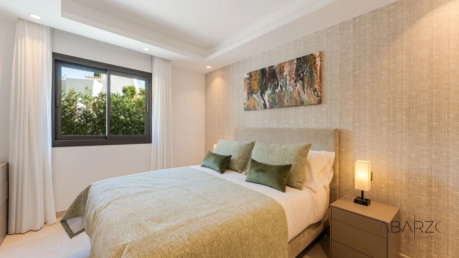 Contemporary villa with private pool and golf views in La Cerquilla, Nueva Andalucía — interior, Nueva Andalucía, Marbella (20 of 49)