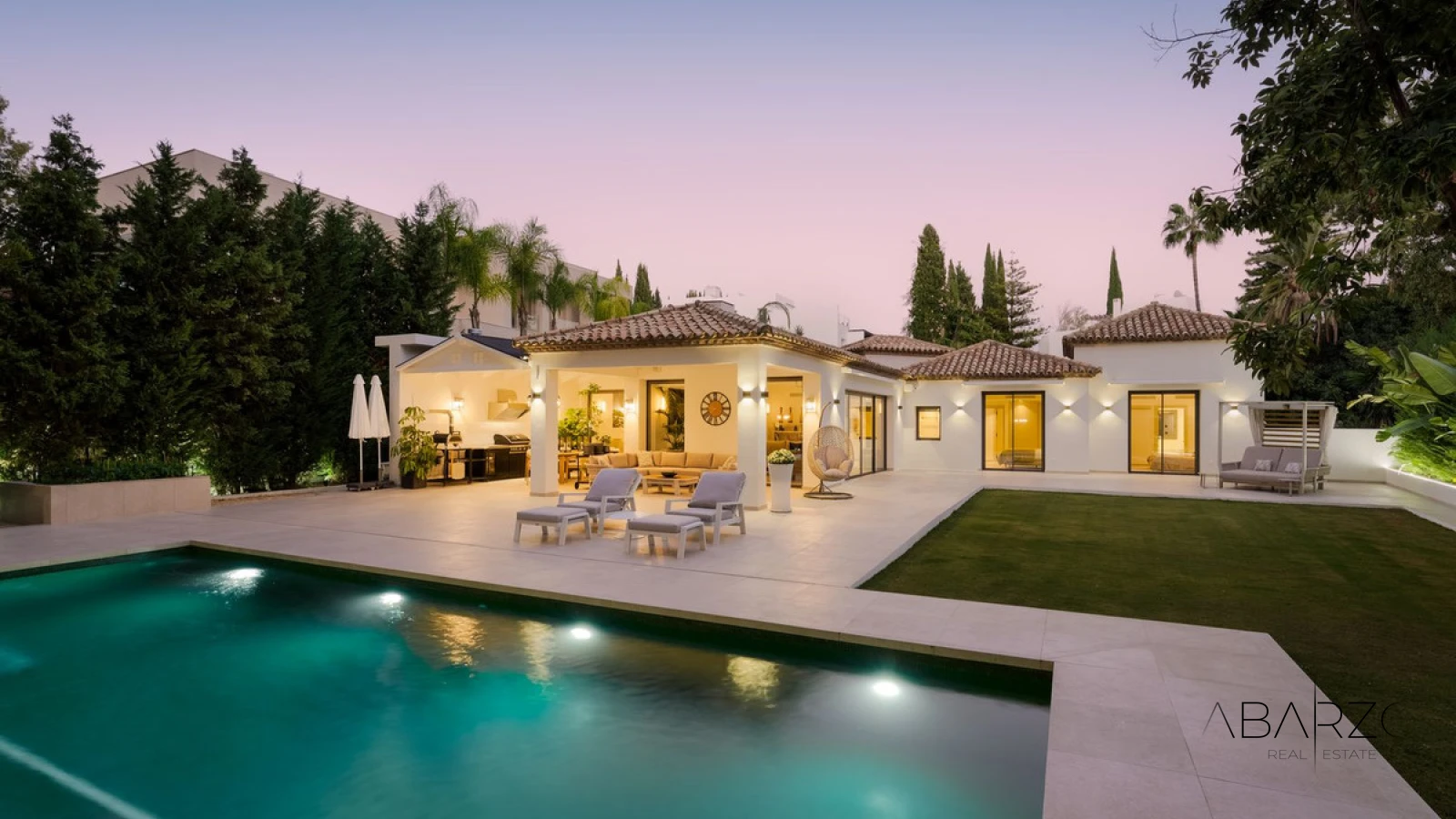 Contemporary villa with private pool and golf views in La Cerquilla, Nueva Andalucía — interior, Nueva Andalucía, Marbella (44 of 49)