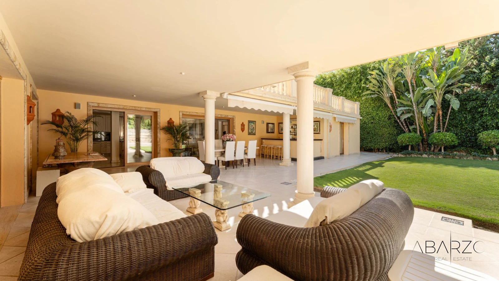 Elegant five-bedroom villa in Nueva Andalucía Marbella — interior, Nueva Andalucía, Marbella (31 of 36)