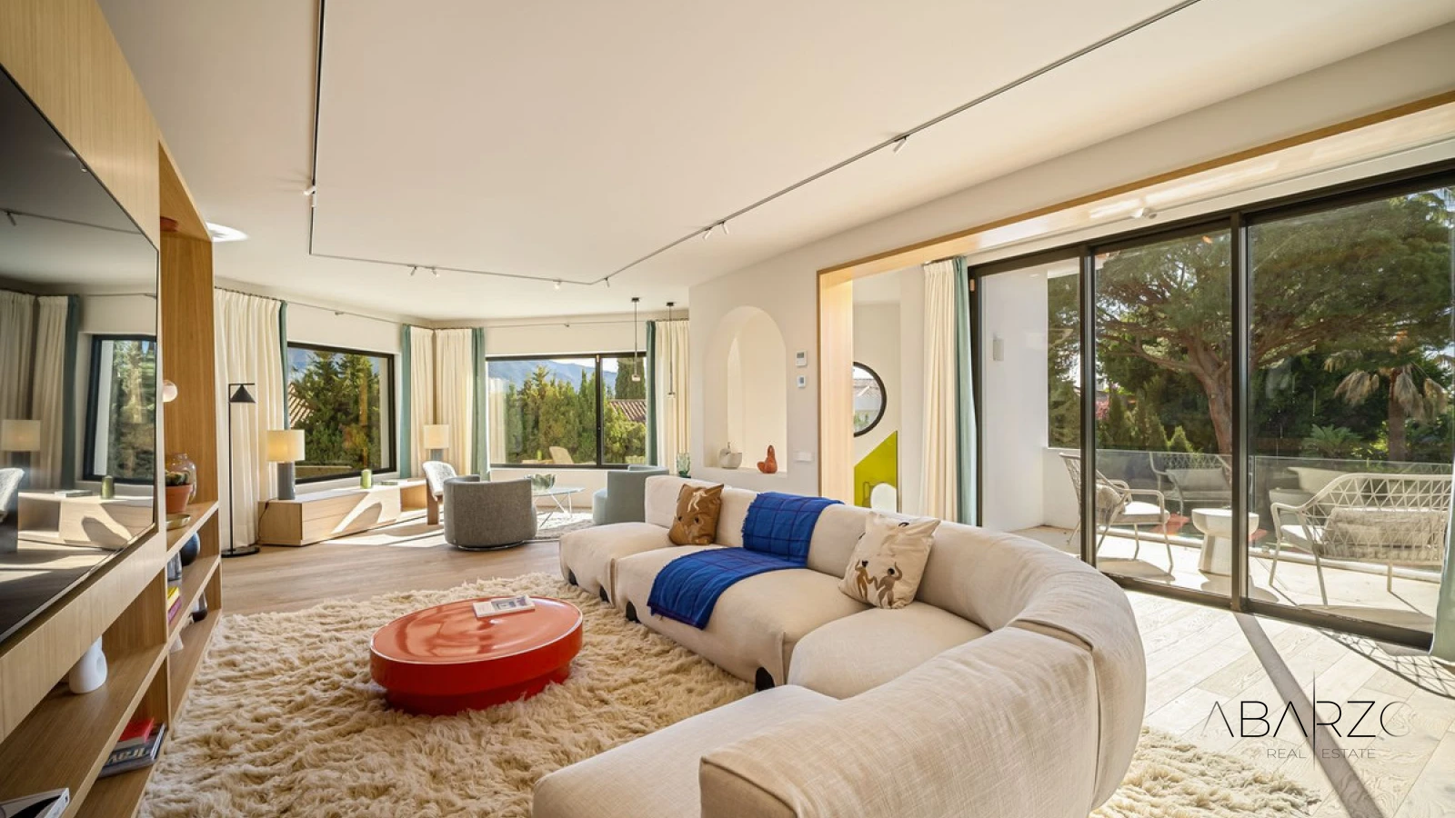Contemporary Villa with Pool and Mountain Views in Las Brisas, Nueva Andalucía — interior, Nueva Andalucía, Marbella (3 of 37)