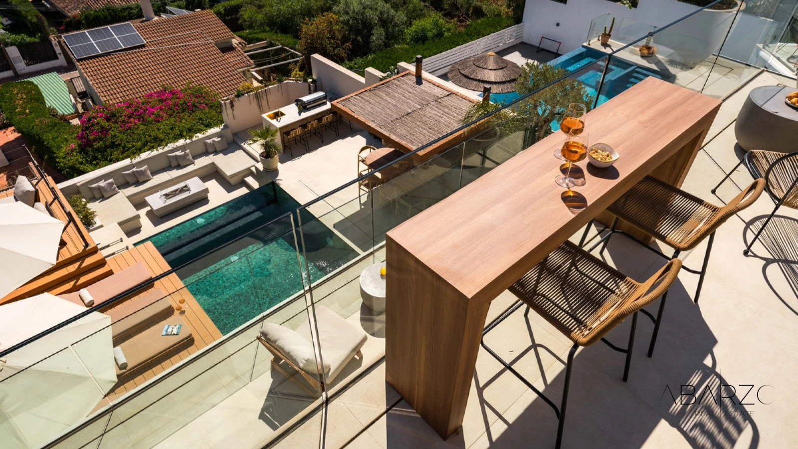 Ready to move in Villa with Infinity Pool and Sea Views in Nueva Andalucía — interior, Nueva Andalucía, Marbella (43 of 46)
