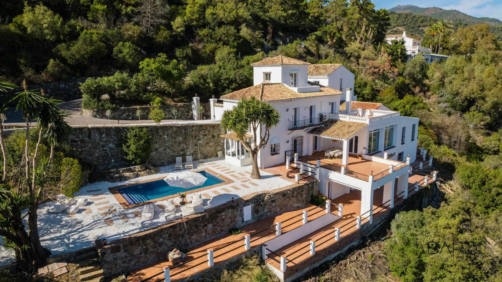 Rustic Mediterranean villa with sea views in El Madroñal, Benahavís — luxury property for sale in El Madroñal, Benahavís