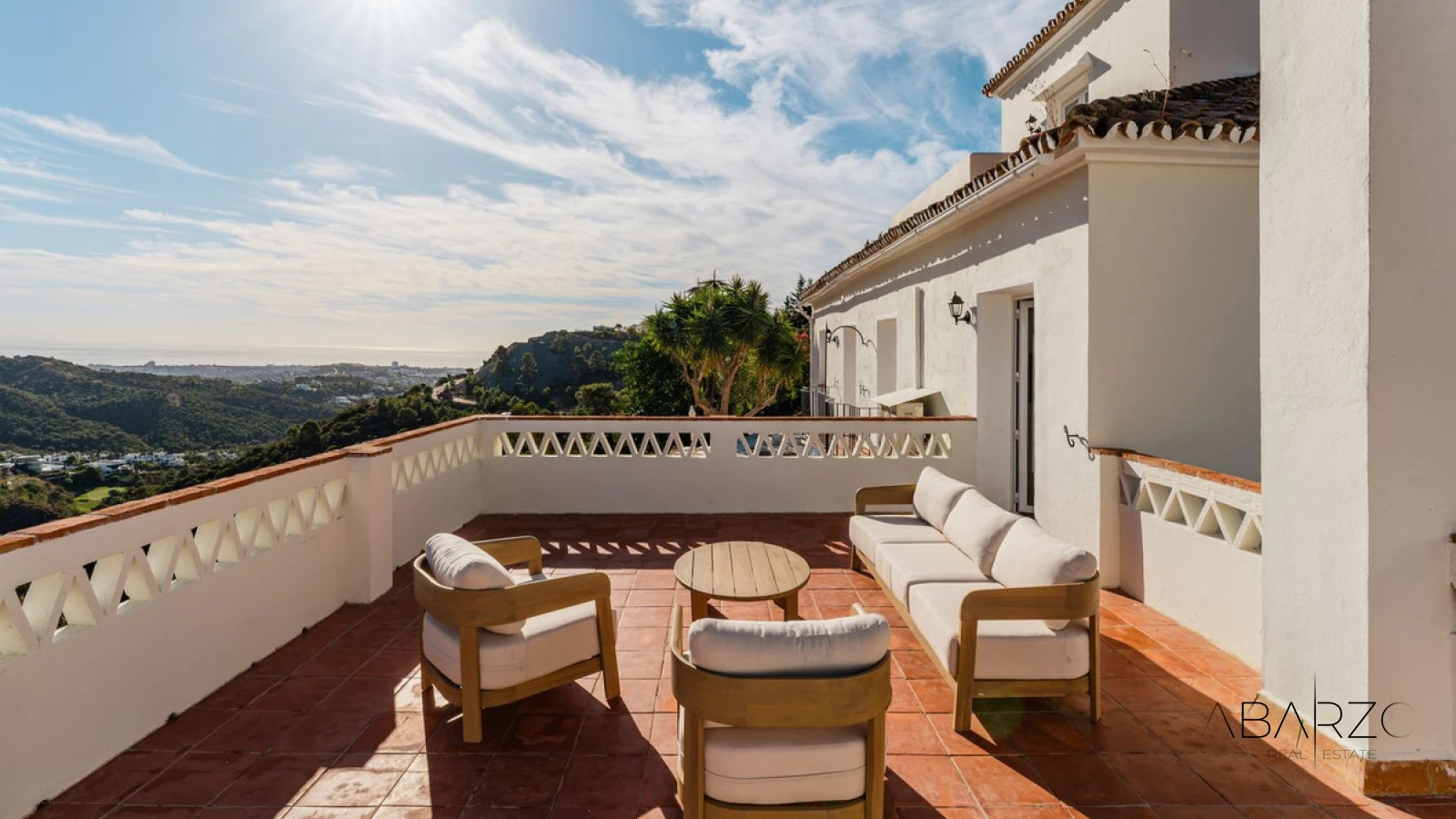 Rustic Mediterranean villa with sea views in El Madroñal, Benahavís — interior, El Madroñal, Benahavís (34 of 49)