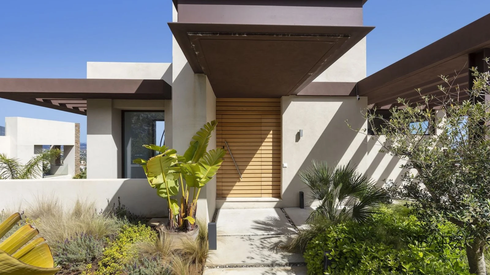 Villa with panoramic sea views with private infinity pool and terraces in Benahavís — interior, Marbella Club Golf Resort, Benahavís (5 of 37)