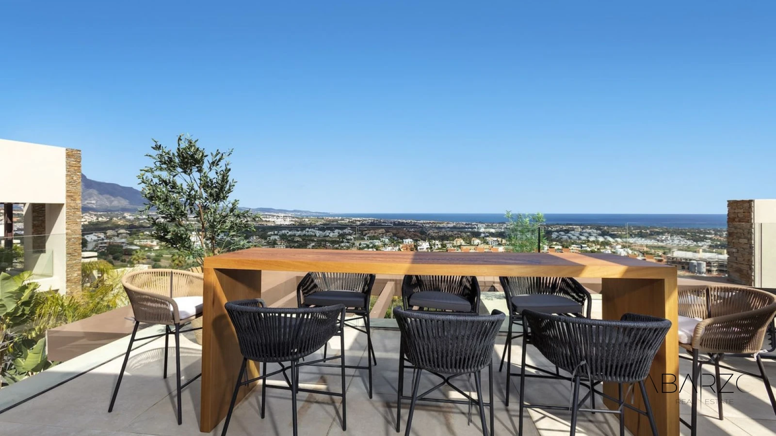 Villa with panoramic sea views with private infinity pool and terraces in Benahavís — interior, Marbella Club Golf Resort, Benahavís (19 of 37)