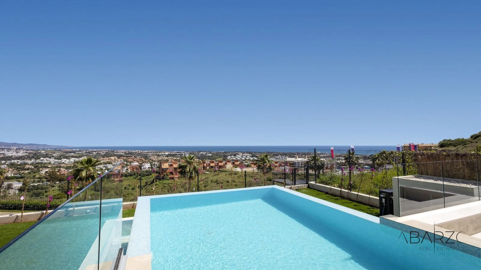 Villa with panoramic sea views with private infinity pool and terraces in Benahavís — interior, Marbella Club Golf Resort, Benahavís (18 of 37)