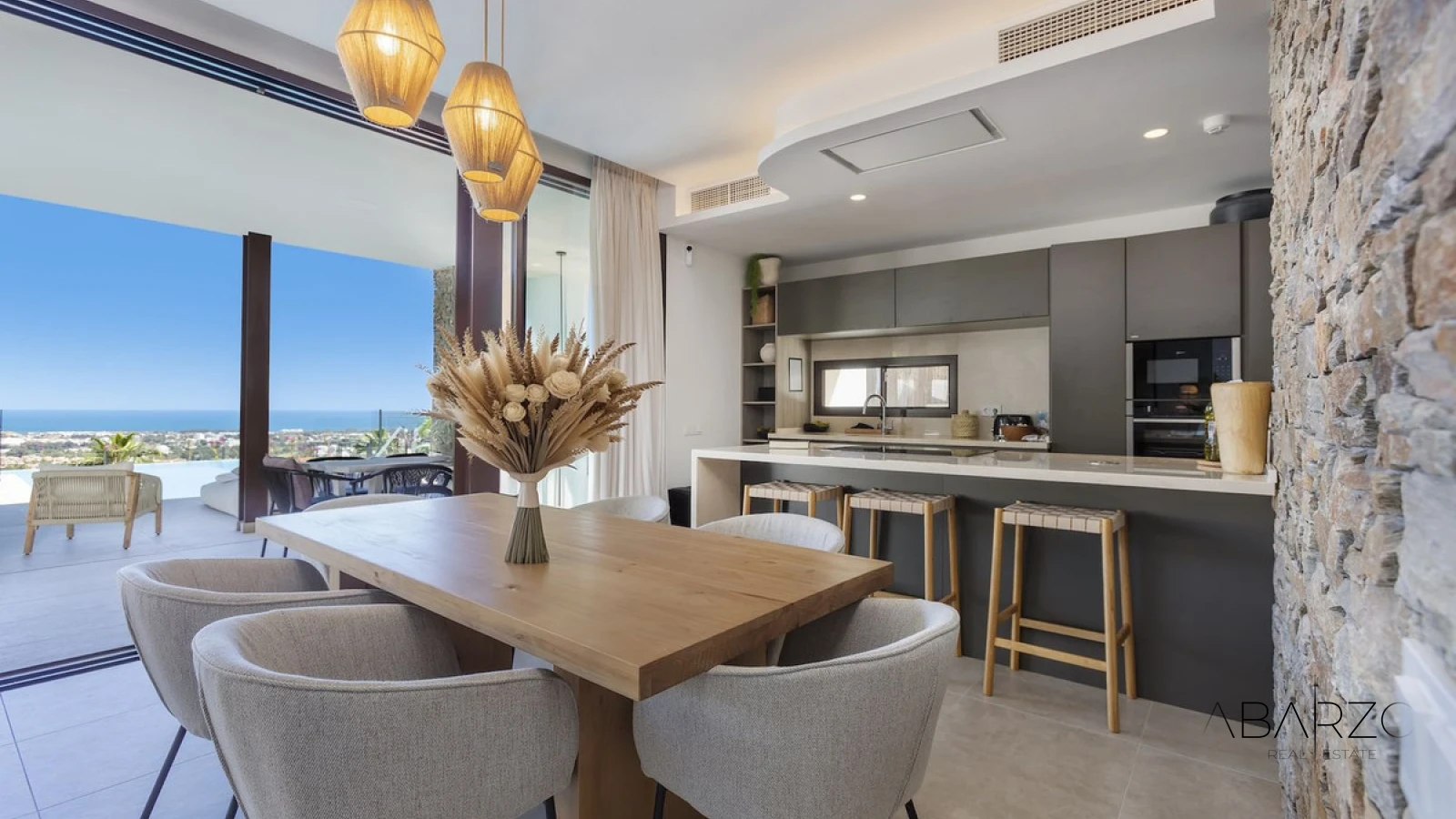 Villa with panoramic sea views with private infinity pool and terraces in Benahavís — interior, Marbella Club Golf Resort, Benahavís (7 of 37)