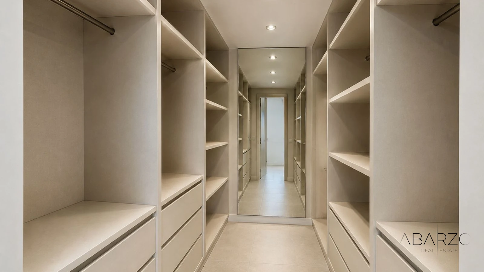 Beach House in El Presidente with Direct Beach Access and Panoramic Sea Views — interior, New Golden Mile, Estepona (18 of 25)