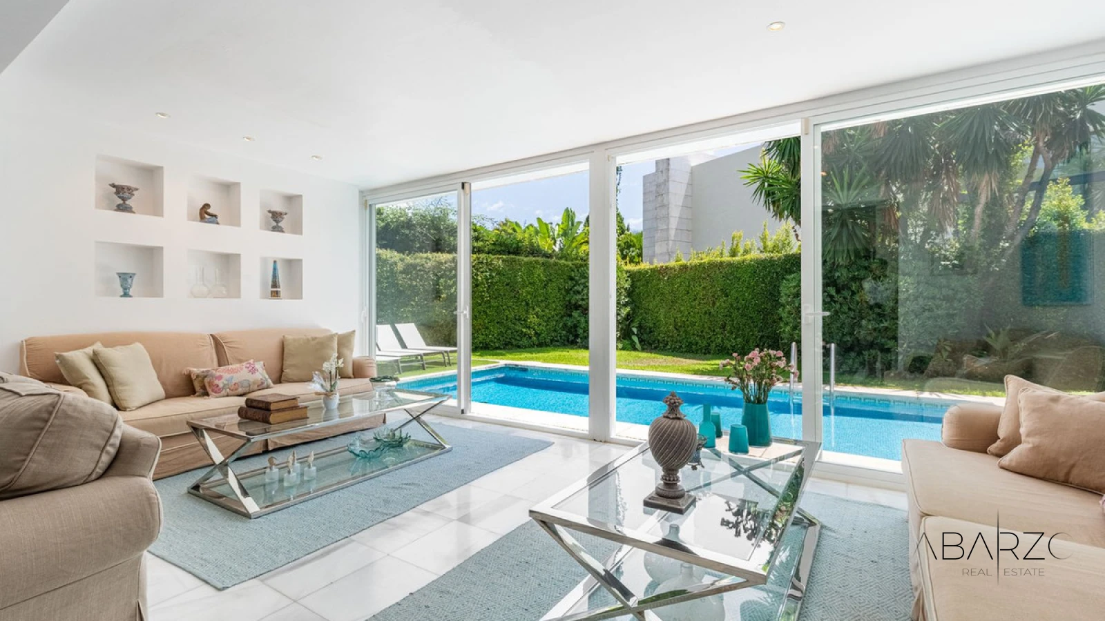 Semi-Detached Beachside Villa with Private Pool and Jacuzzi, in Los Monteros, Marbella — interior, Marbella East, Marbella (4 of 24)