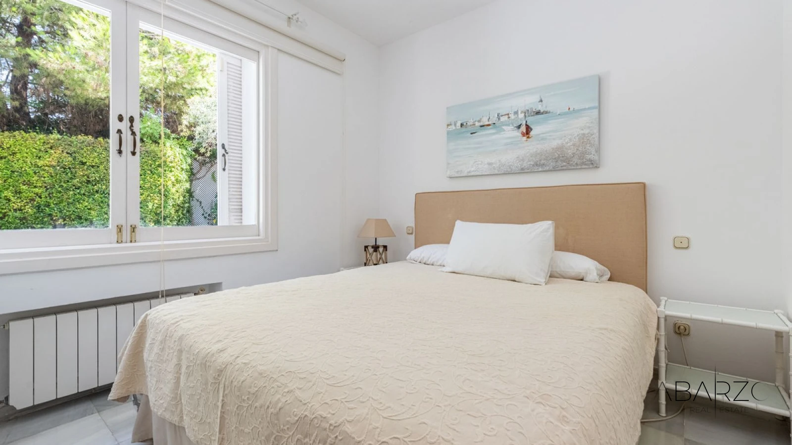 Semi-Detached Beachside Villa with Private Pool and Jacuzzi, in Los Monteros, Marbella — interior, Marbella East, Marbella (13 of 24)