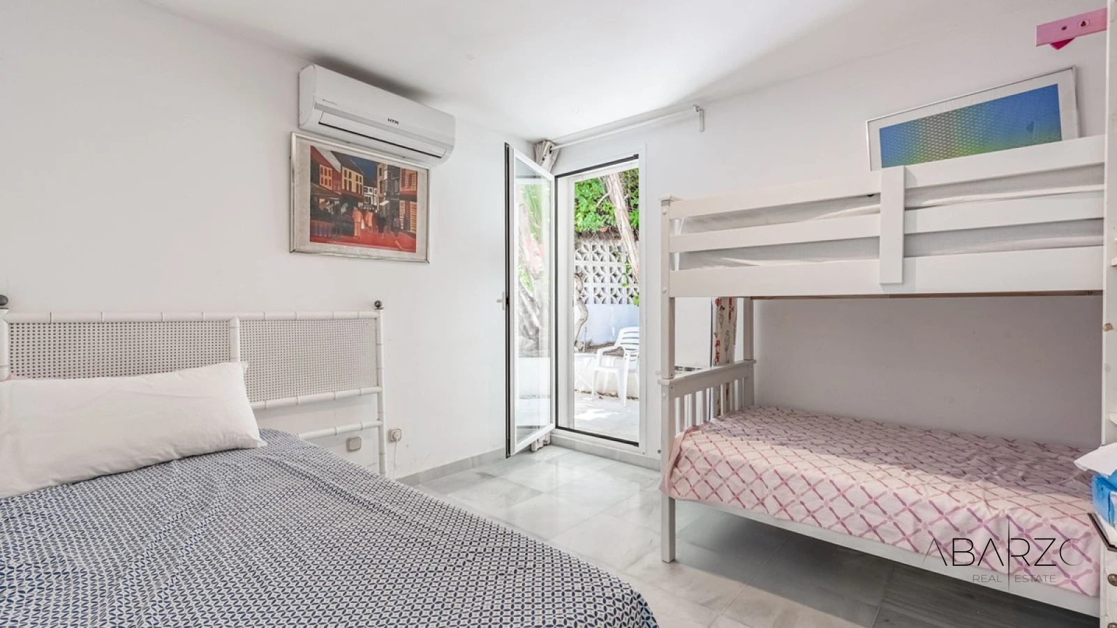 Semi-Detached Beachside Villa with Private Pool and Jacuzzi, in Los Monteros, Marbella — interior, Marbella East, Marbella (16 of 24)