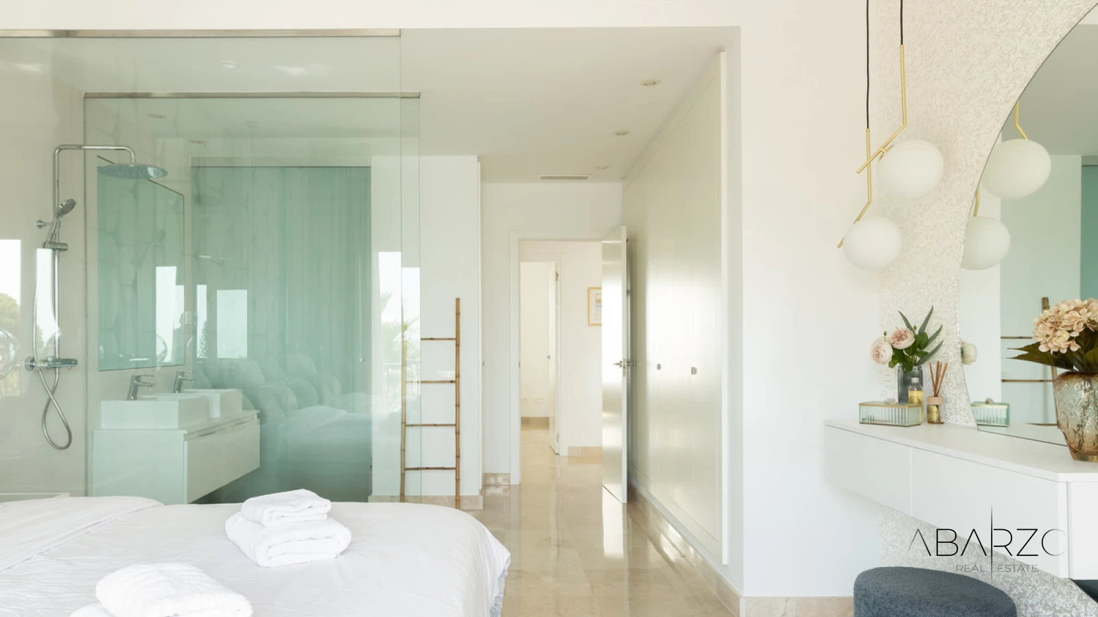 Luxury Penthouse with Panoramic Sea Views in Paraiso — interior, Los Flamingos, Benahavís (13 of 32)