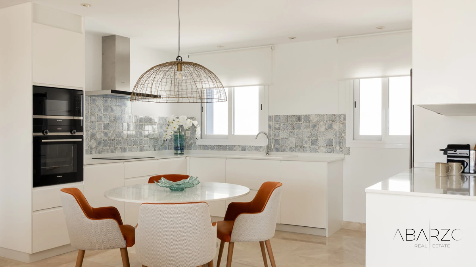Luxury Penthouse with Panoramic Sea Views in Paraiso — interior, Los Flamingos, Benahavís (21 of 32)