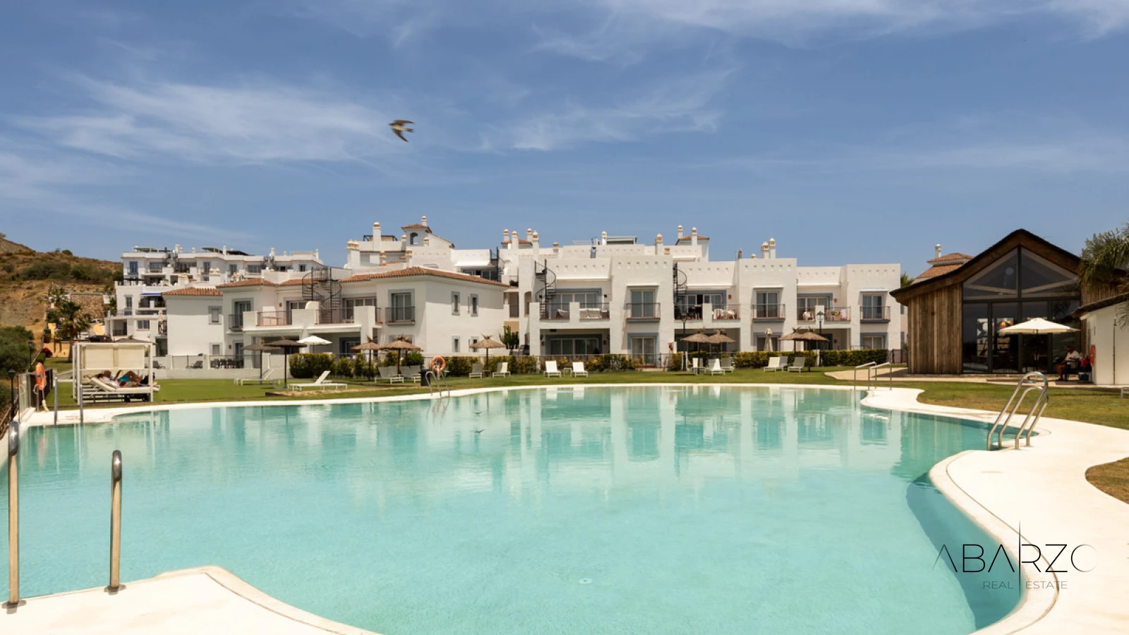 Luxury Penthouse with Panoramic Sea Views in Paraiso — interior, Los Flamingos, Benahavís (28 of 32)