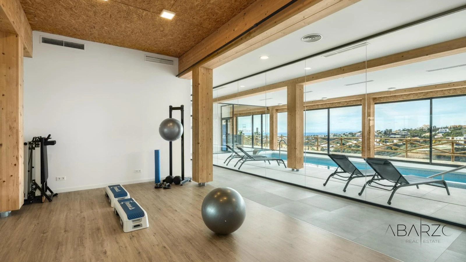 Luxury Penthouse with Panoramic Sea Views in Paraiso — interior, Los Flamingos, Benahavís (29 of 32)