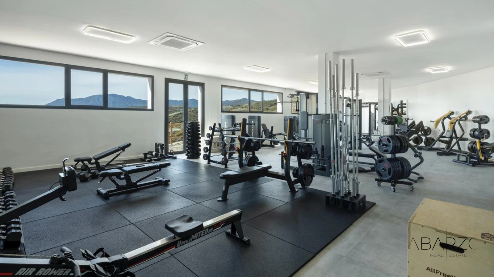 Luxury Penthouse with Panoramic Sea Views in Paraiso — interior, Los Flamingos, Benahavís (32 of 32)