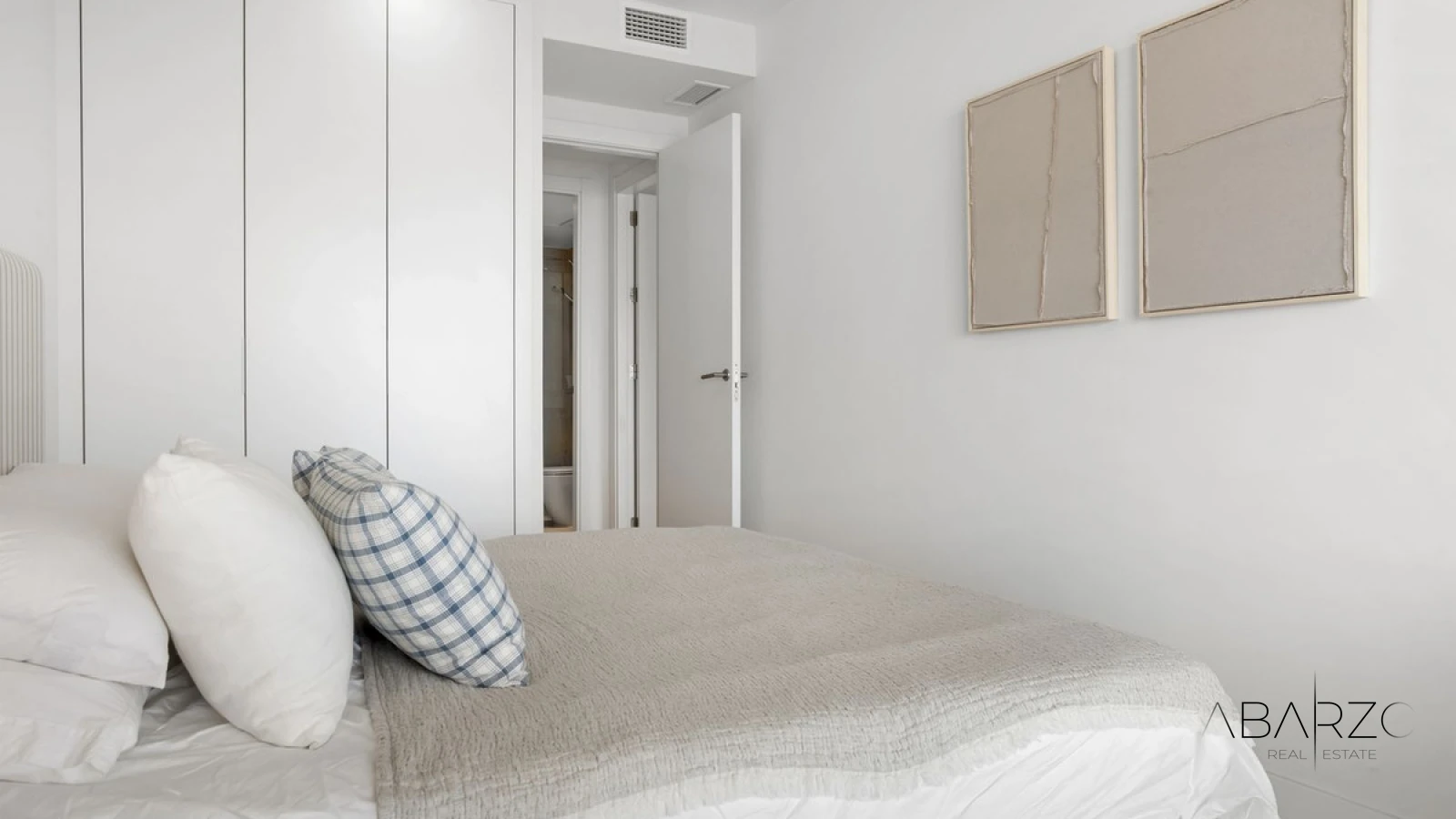 Turnkey Apartment with Premium Amenities in Selwo, Estepona — interior, New Golden Mile, Estepona (12 of 28)
