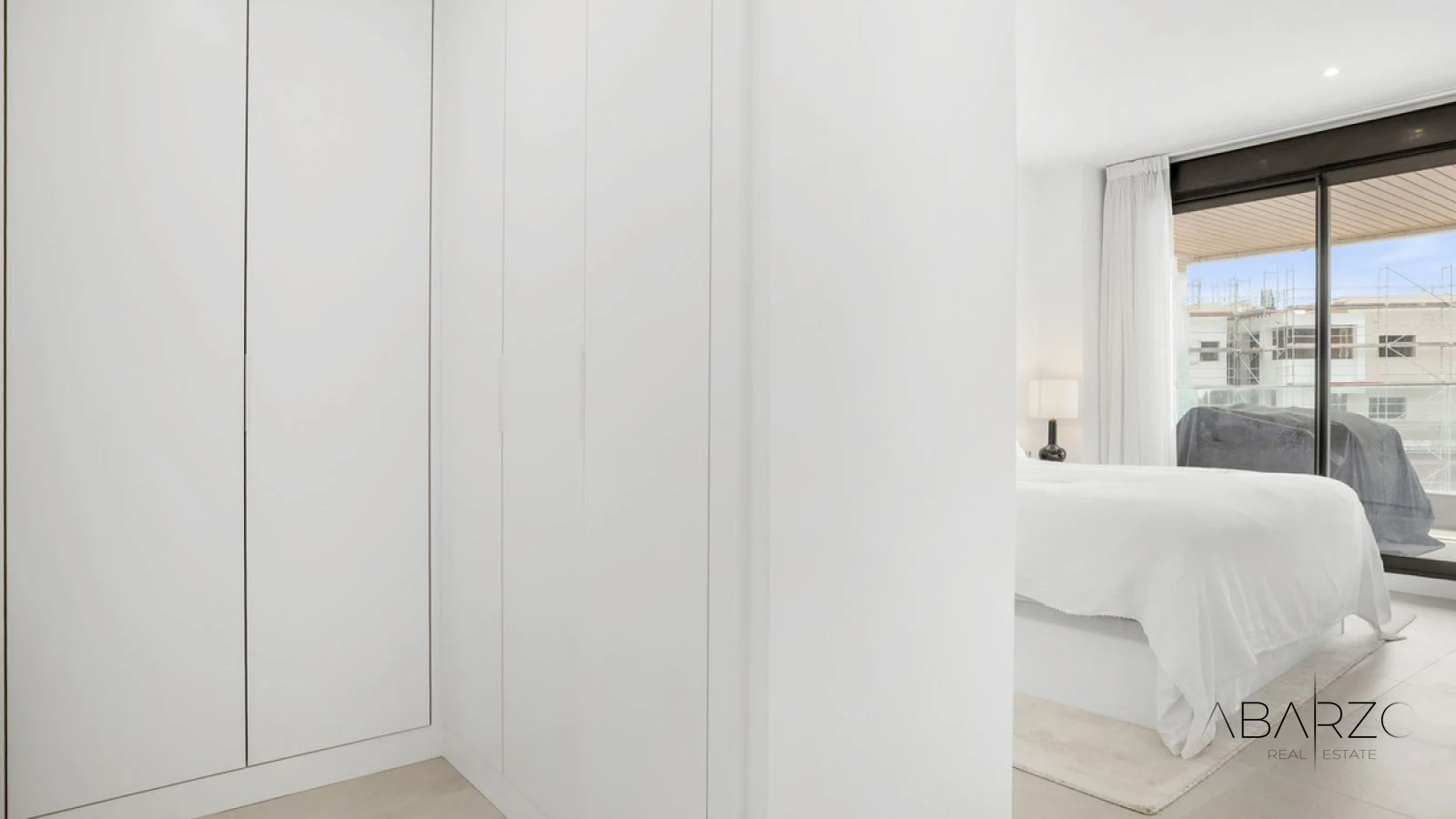 Turnkey Apartment with Premium Amenities in Selwo, Estepona — interior, New Golden Mile, Estepona (13 of 28)