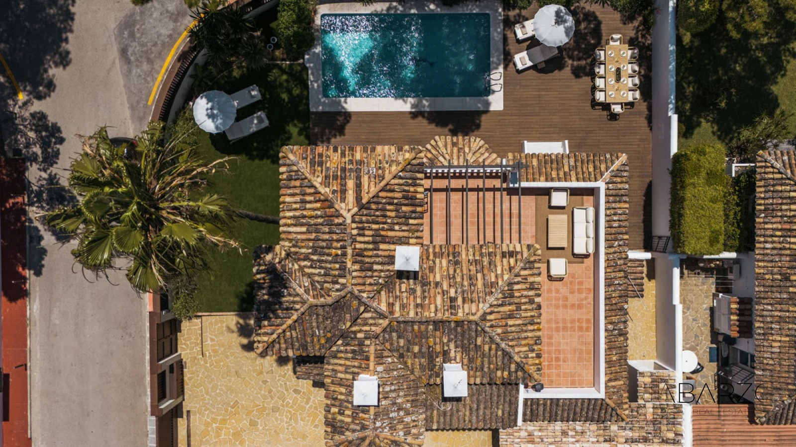Villa with Private Pool in Altos del Rodeo, Nueva Andalucia — interior, Nueva Andalucía, Marbella (27 of 29)