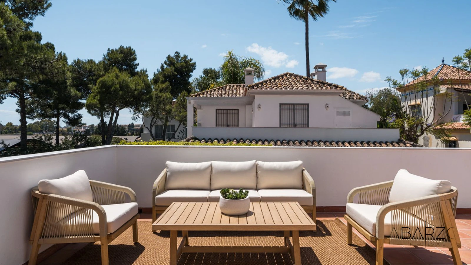 Villa with Private Pool in Altos del Rodeo, Nueva Andalucia — interior, Nueva Andalucía, Marbella (14 of 29)