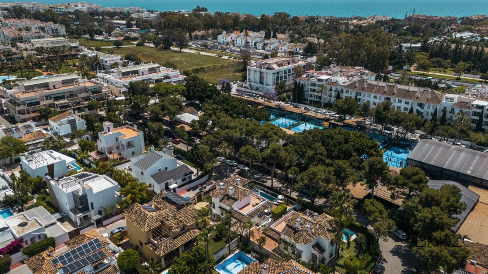 Villa with Private Pool in Altos del Rodeo, Nueva Andalucia — interior, Nueva Andalucía, Marbella (29 of 29)
