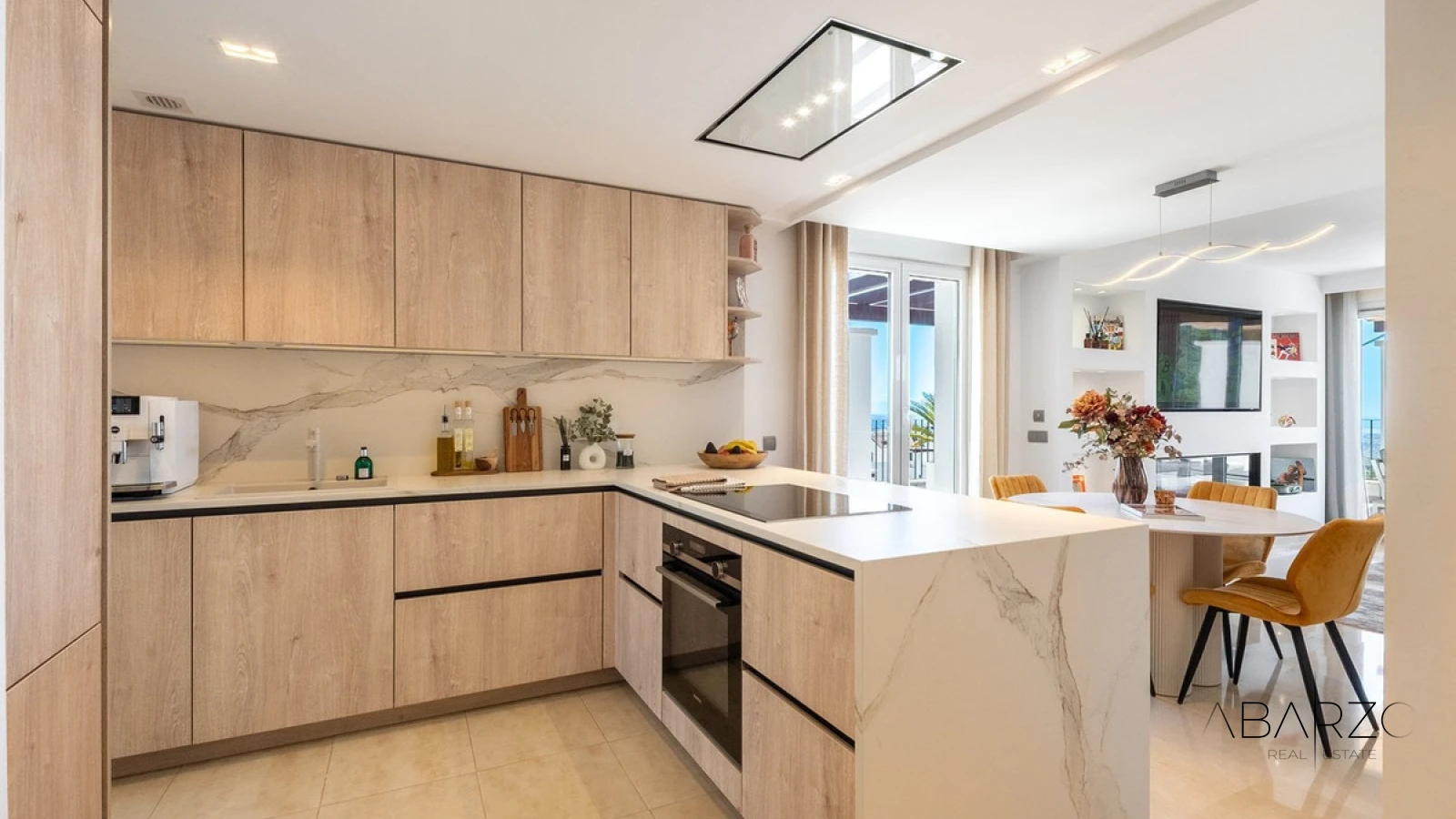 Renovated Penthouse with Mediterranean Views in La Floresta, Marbella East — interior, Marbella Centro, Marbella (6 of 16)