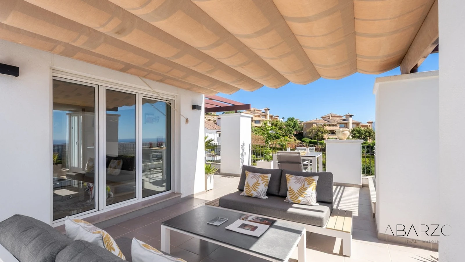 Renovated Penthouse with Mediterranean Views in La Floresta, Marbella East — interior, Marbella Centro, Marbella (12 of 16)
