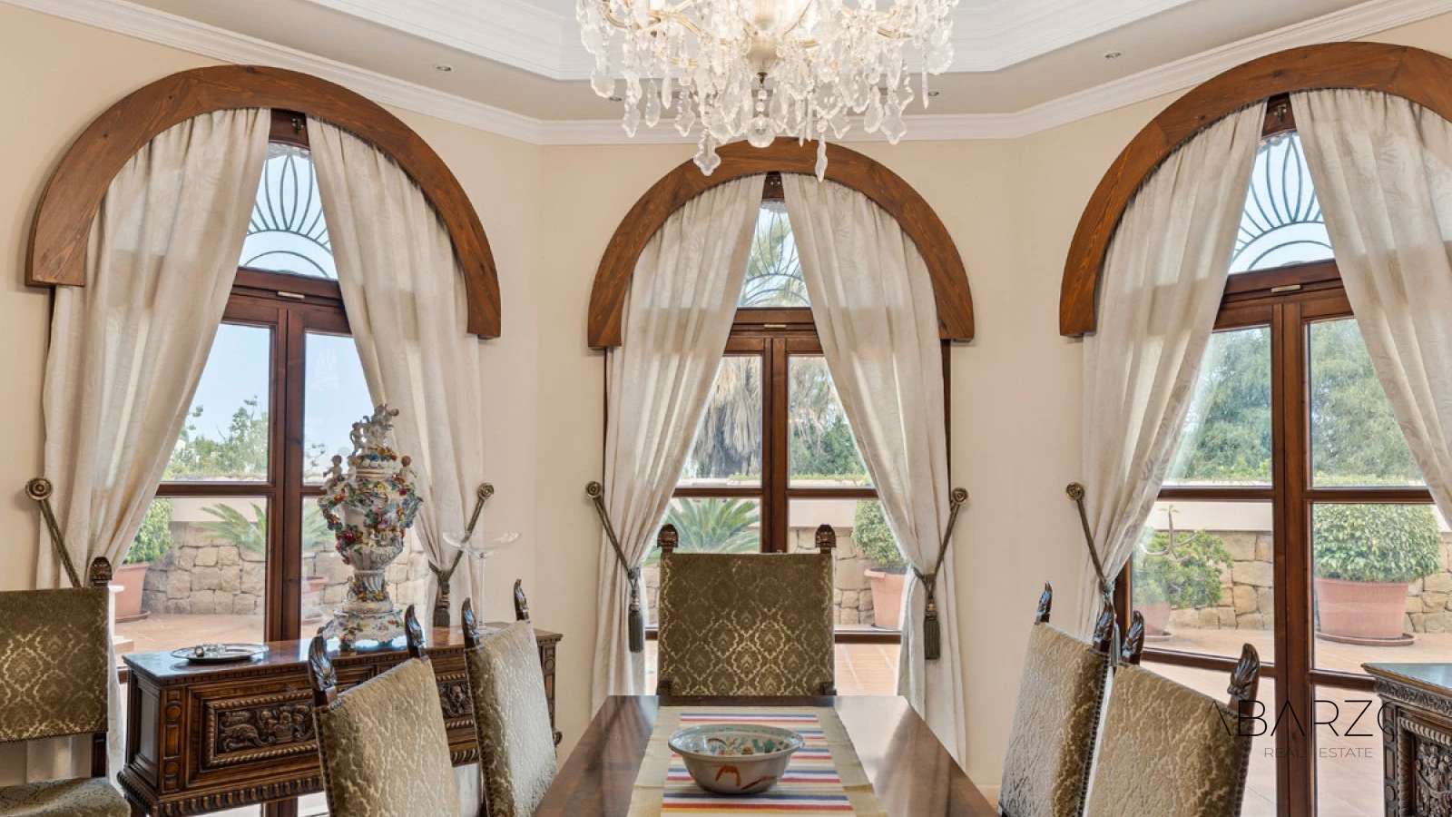 Luxury Villa with Panoramic Sea Views and Private Tennis Court in Nueva Andalucía — interior, Nueva Andalucía, Marbella (15 of 49)