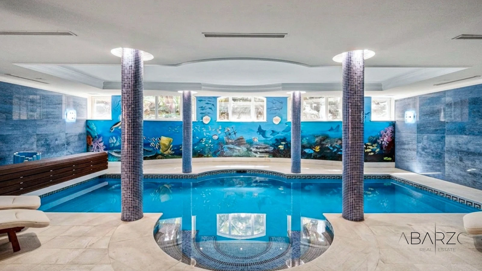 Luxury Villa with Panoramic Sea Views and Private Tennis Court in Nueva Andalucía — interior, Nueva Andalucía, Marbella (26 of 49)
