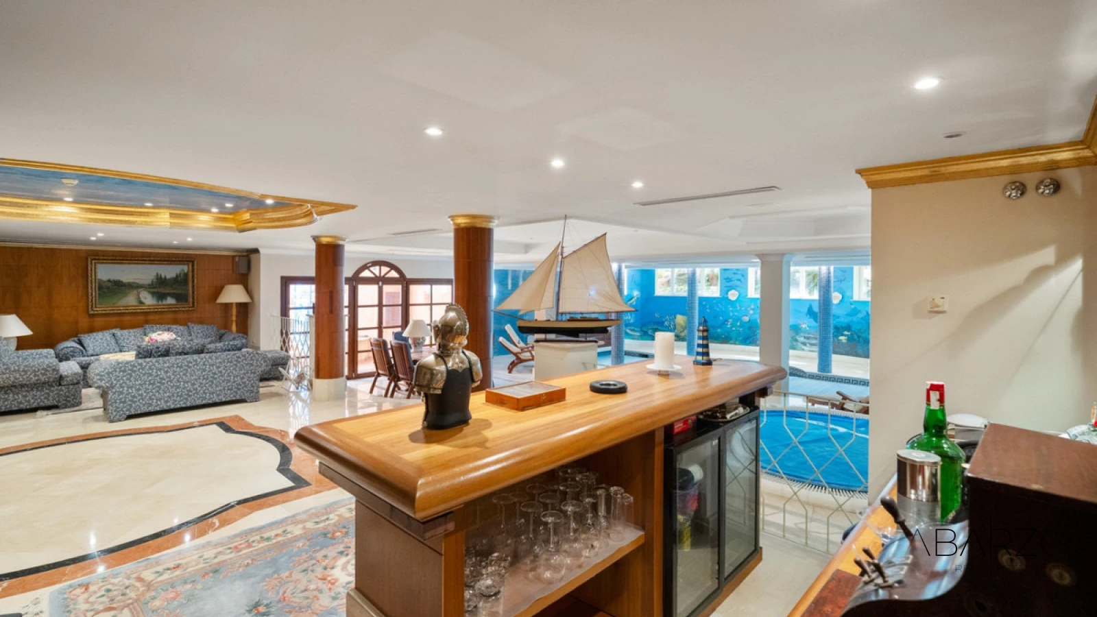 Luxury Villa with Panoramic Sea Views and Private Tennis Court in Nueva Andalucía — interior, Nueva Andalucía, Marbella (28 of 49)