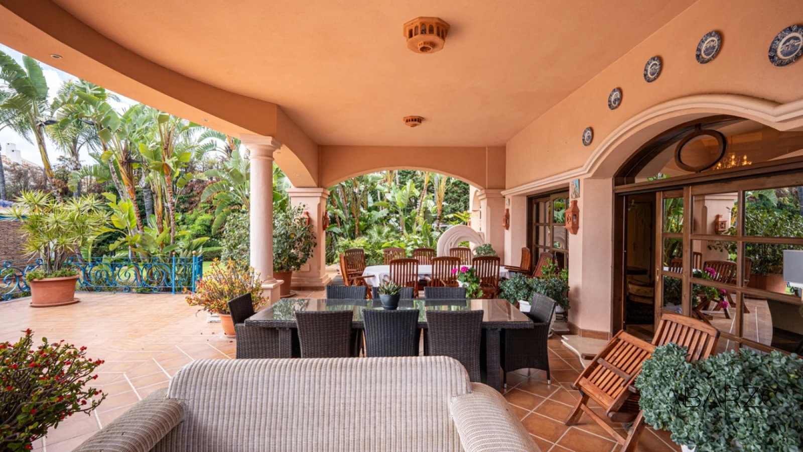 Luxury Villa with Panoramic Sea Views and Private Tennis Court in Nueva Andalucía — interior, Nueva Andalucía, Marbella (35 of 49)