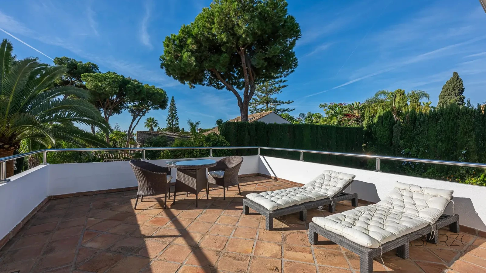 Mediterranean-style villa at the beach in prestigious Los Monteros, Marbella — interior, Marbella East, Marbella (20 of 37)