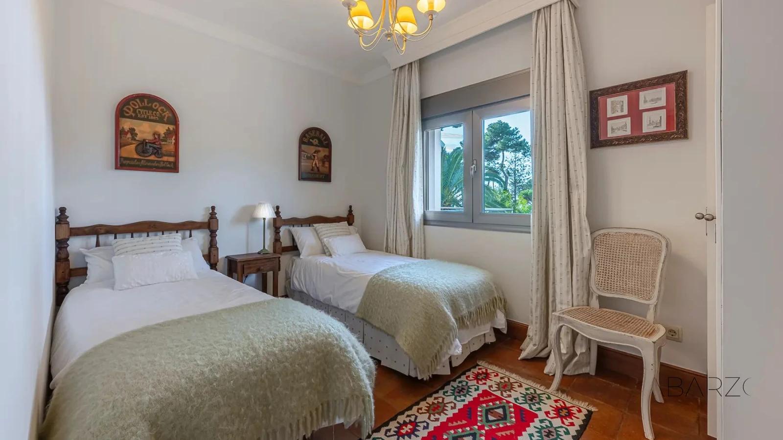 Mediterranean-style villa at the beach in prestigious Los Monteros, Marbella — interior, Marbella East, Marbella (24 of 37)