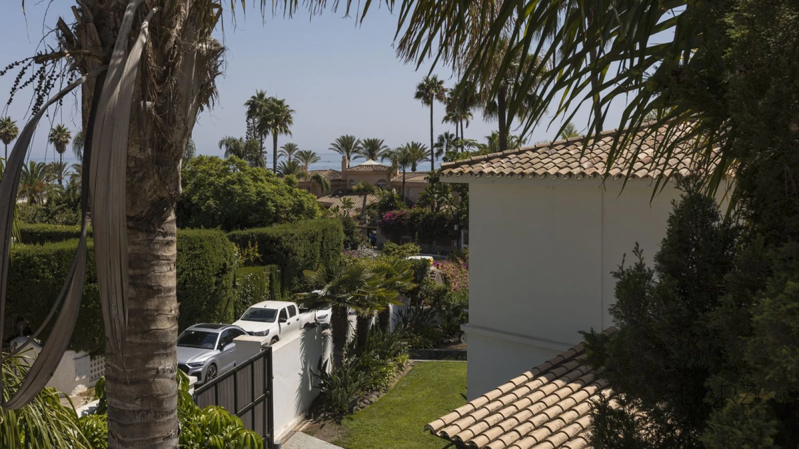 Luxury Villa with Private Pool and Beach Access in Los Monteros, Marbella — interior, Marbella East, Marbella (2 of 43)