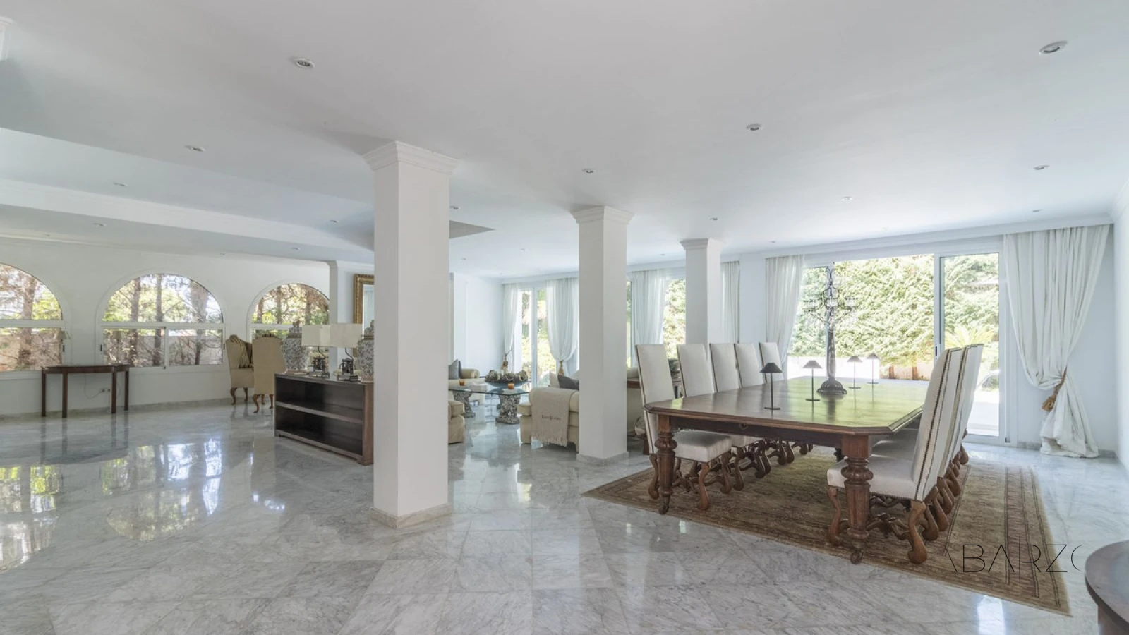 Luxury Villa with Private Pool and Beach Access in Los Monteros, Marbella — interior, Marbella East, Marbella (9 of 43)