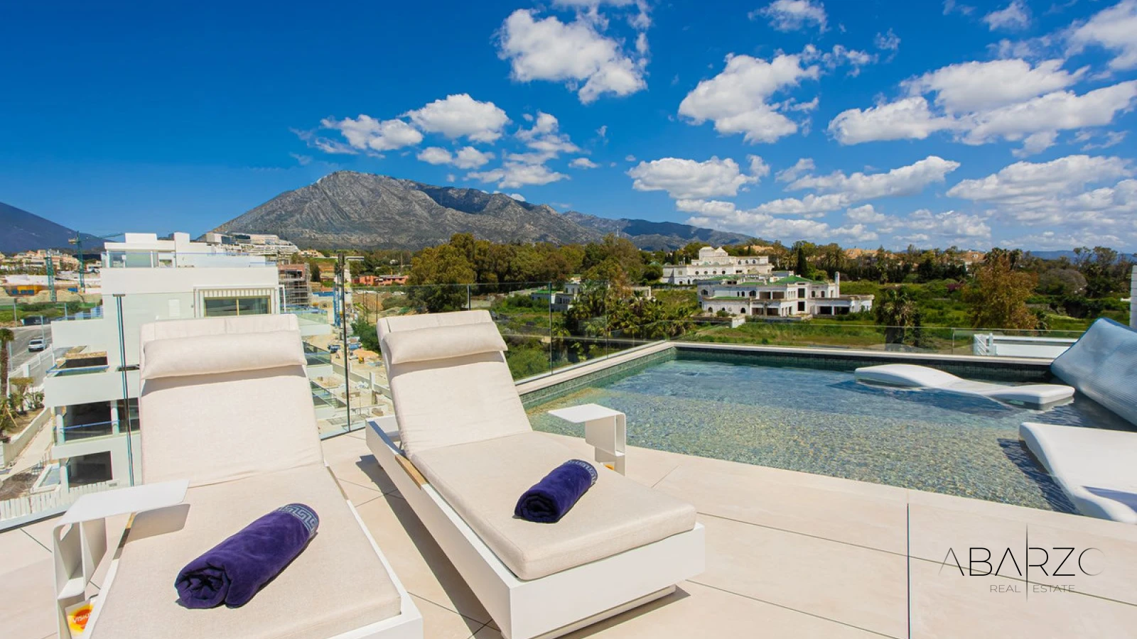 Penthouse Duplex in Puerto Banús, Costa del Sol with Sea Views and Private Terrace — interior, Golden Mile, Marbella (9 of 46)