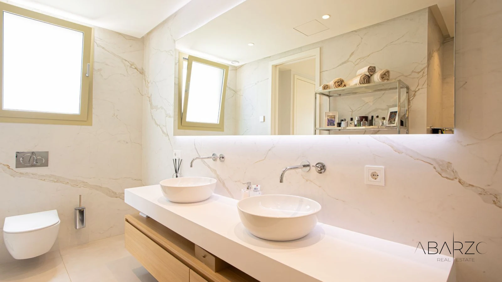 Penthouse Duplex in Puerto Banús, Costa del Sol with Sea Views and Private Terrace — interior, Golden Mile, Marbella (35 of 46)