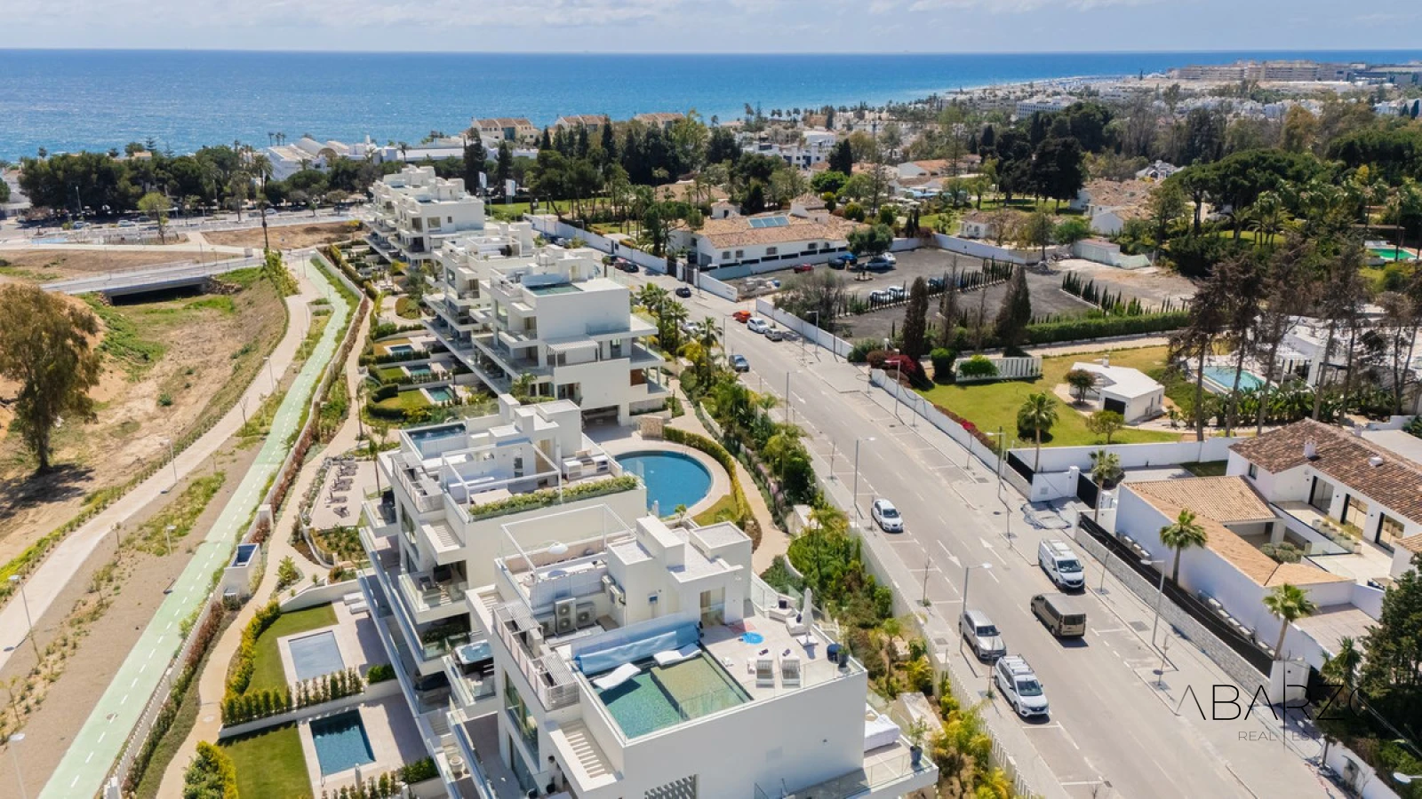 Penthouse Duplex in Puerto Banús, Costa del Sol with Sea Views and Private Terrace — interior, Golden Mile, Marbella (45 of 46)