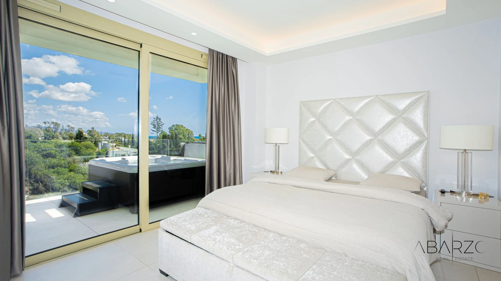 Penthouse Duplex in Puerto Banús, Costa del Sol with Sea Views and Private Terrace — interior, Golden Mile, Marbella (18 of 46)