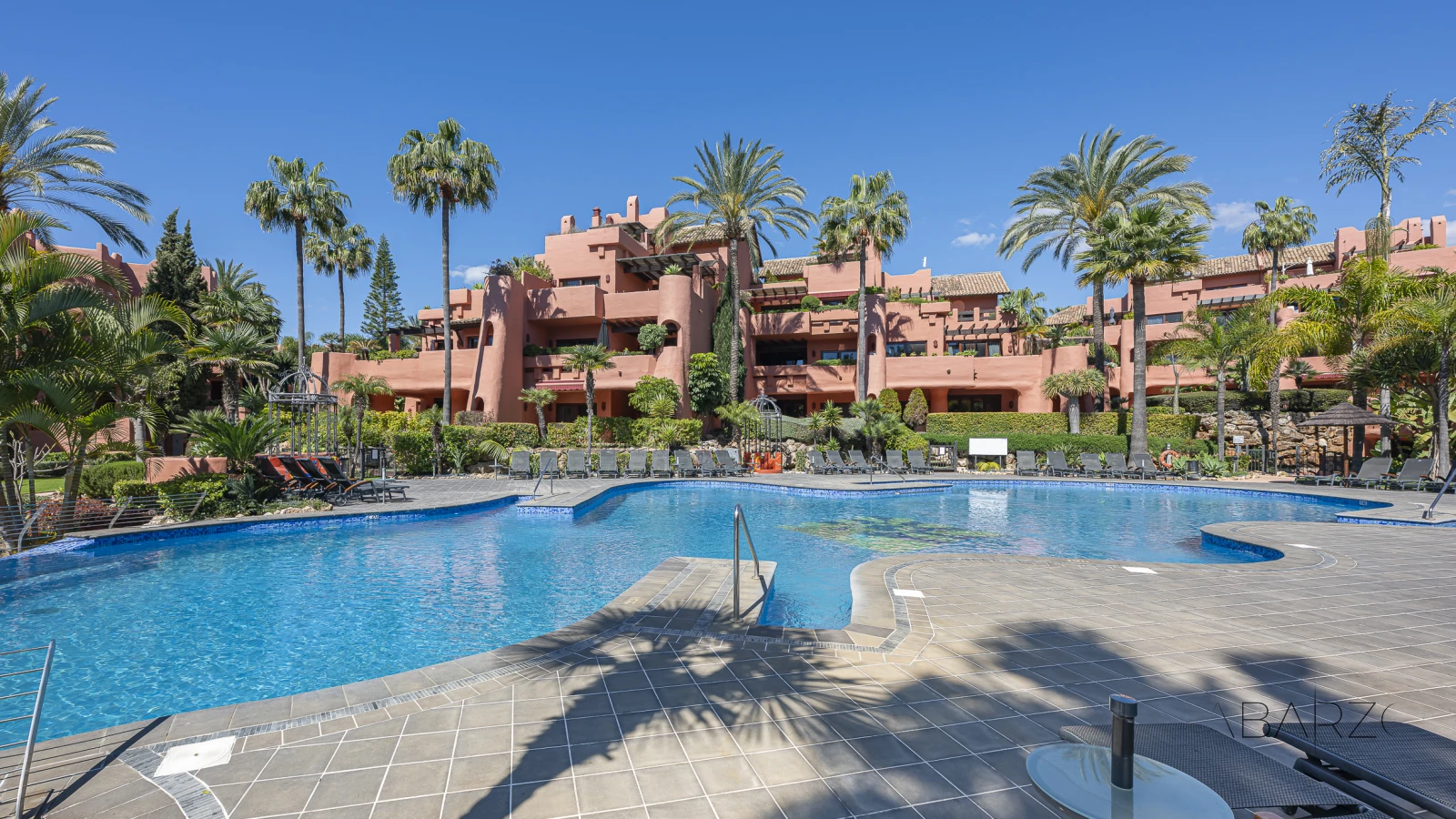Andalusian Duplex Penthouse with Rooftop Jacuzzi in New Golden Mile, Estepona — interior, New Golden Mile, Estepona (64 of 69)