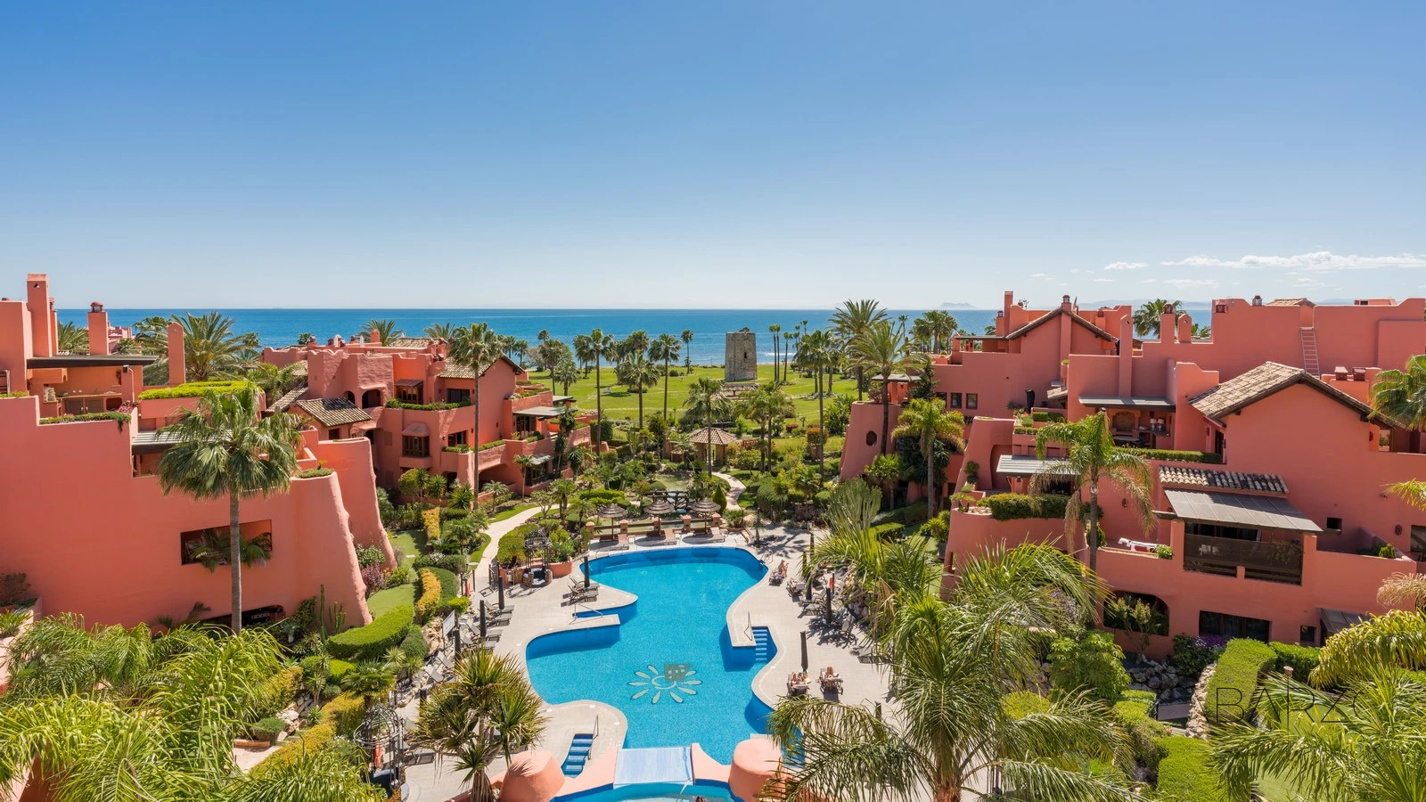 Andalusian Duplex Penthouse with Rooftop Jacuzzi in New Golden Mile, Estepona — interior, New Golden Mile, Estepona (56 of 69)