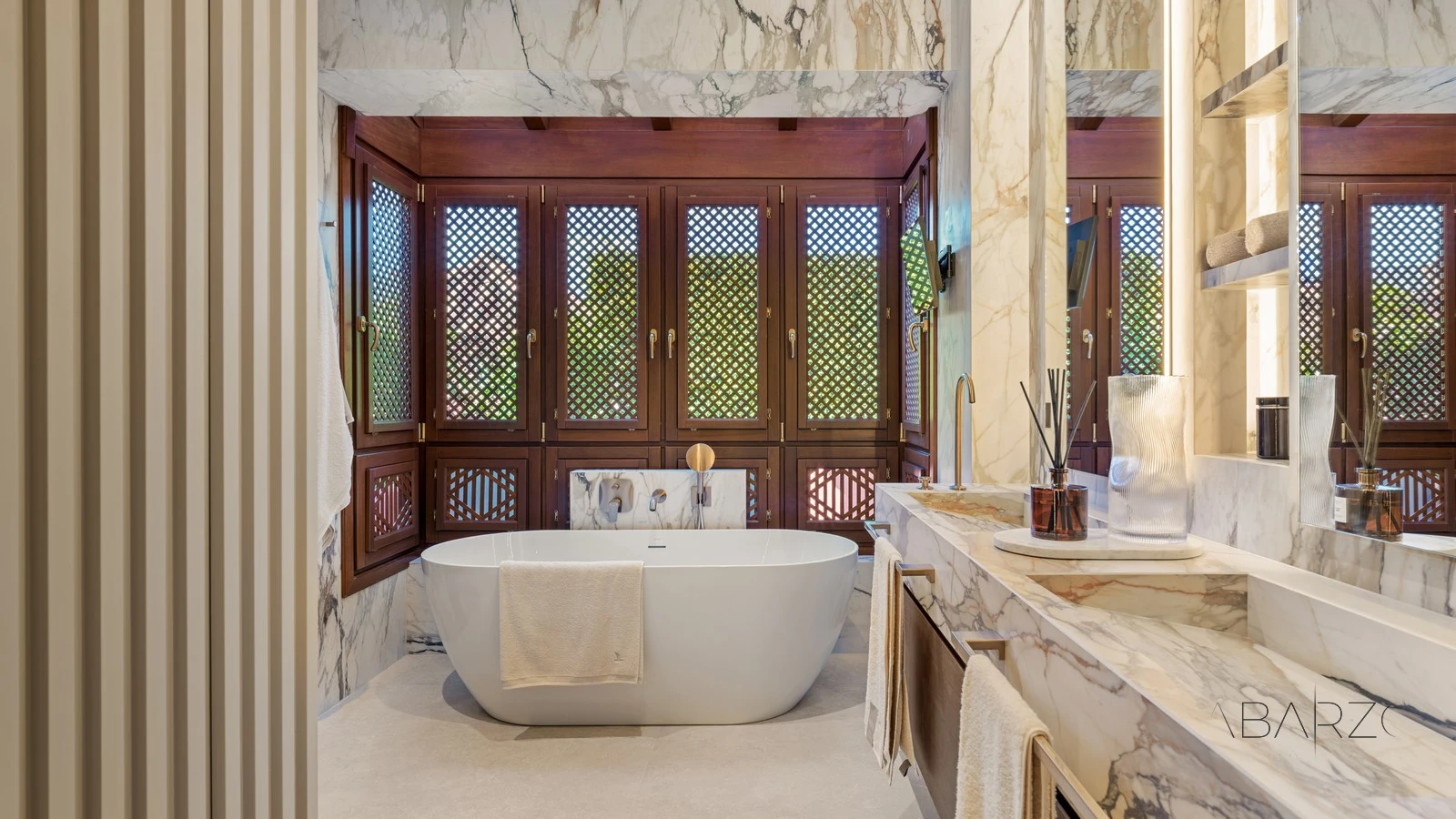 Andalusian Duplex Penthouse with Rooftop Jacuzzi in New Golden Mile, Estepona — interior, New Golden Mile, Estepona (33 of 69)