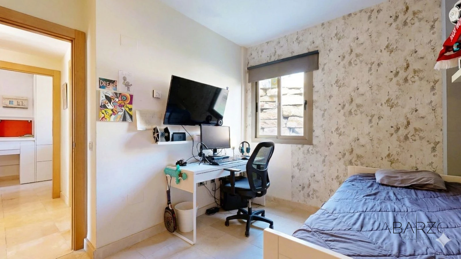 Corner Ground-Floor Apartment with Private Garden and Sea Views in Benahavís — interior, Benahavís (27 of 35)