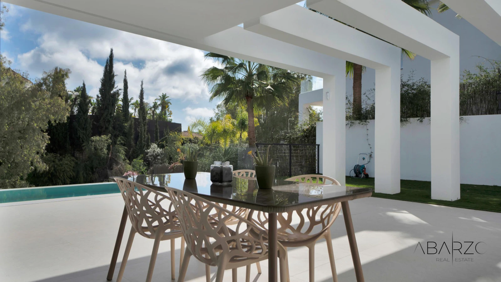 Contemporary Villa in El Herrojo, Benahavís with Private Pool and Panoramic Views — interior, La Quinta, Benahavís (34 of 41)